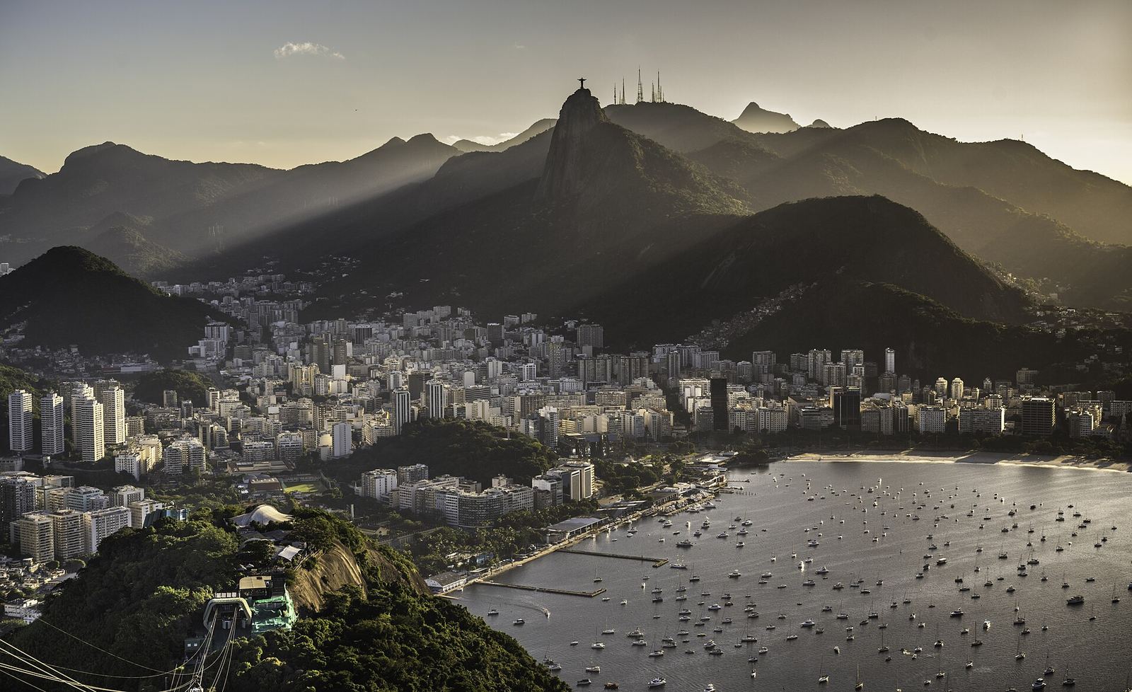 De Suikerbroodberg en de baai van Rio de Janeiro