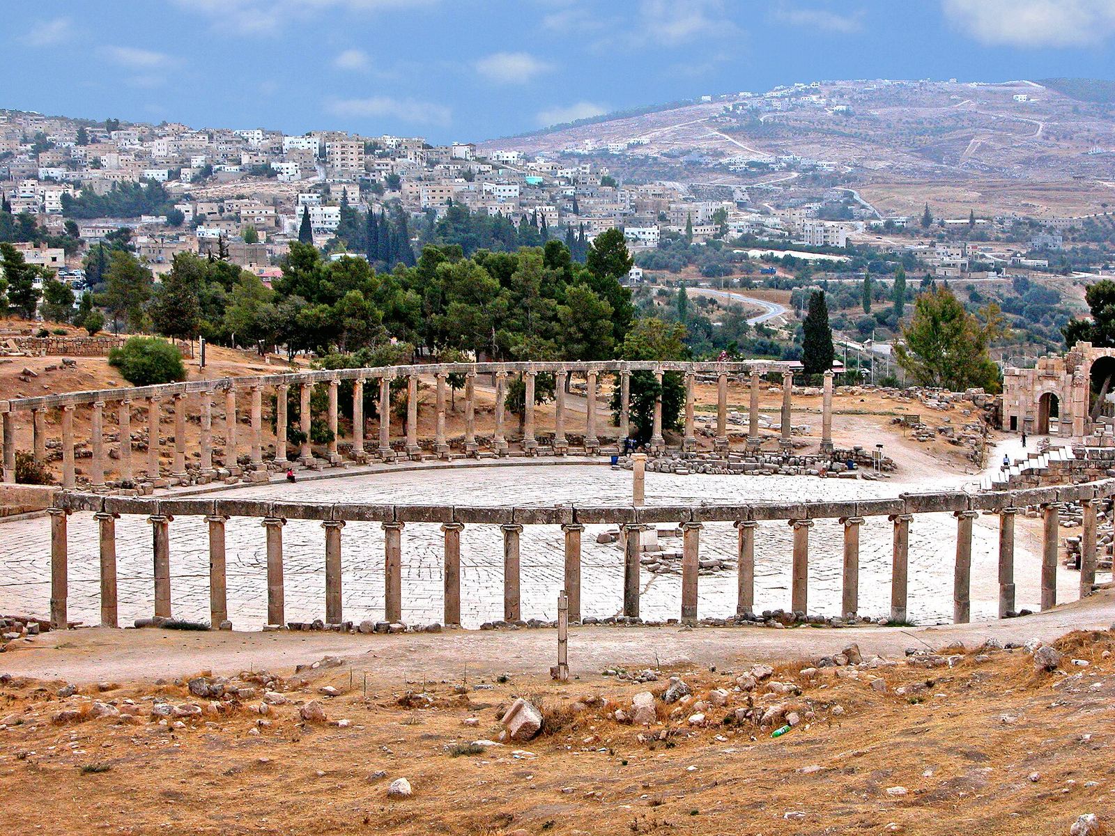 The oval plaza with columns at Jerash